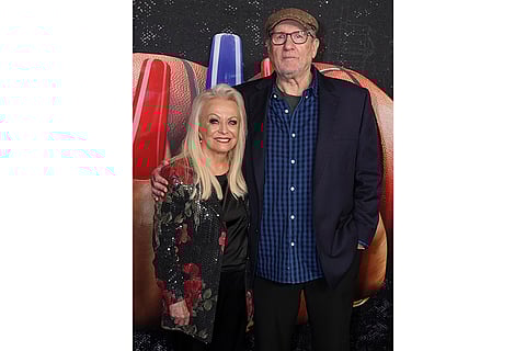 Jacki Weaver And Ed O’Neill